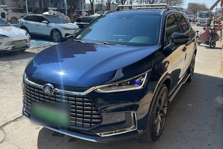 比亚迪 唐新能源 2019款 EV600D 四驱智联创领型