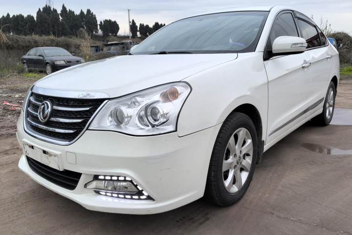 东风风神 A60 1.6L 手动豪华型