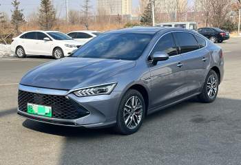 比亚迪 秦PLUS 2024款 荣耀版 DMi 120KM超越型