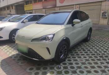 哪吒汽车 哪吒AYA 2023款 318 Lite