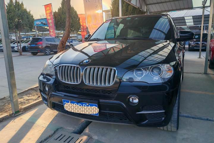 宝马 X5(进口) xDrive50i 豪华型