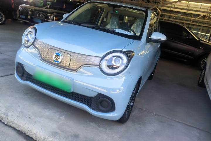 华晨新日 i03 318km 31.45kWh