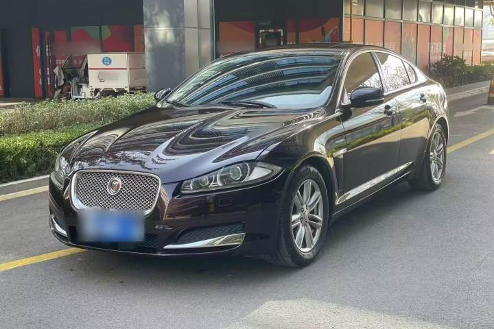 捷豹 XF XF 2.0T 风华版