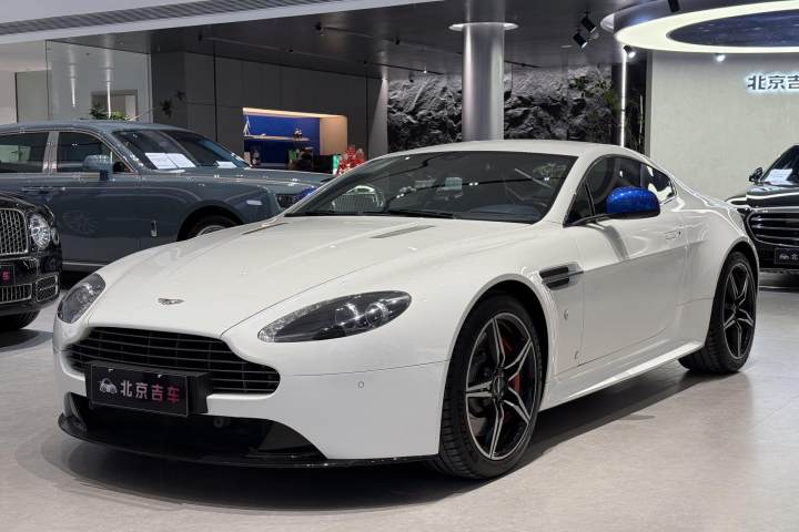 阿斯顿·马丁 V8 Vantage 4.7L S 不列颠限量硬顶版