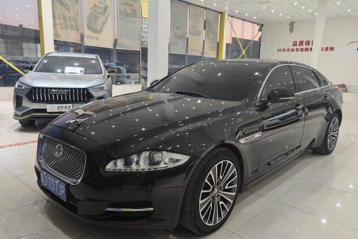 捷豹 XJ XJL 3.0 SC 四驱尊享商务版
