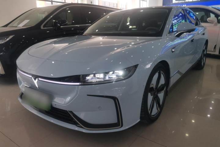 岚图汽车 岚图追光 四驱标准版