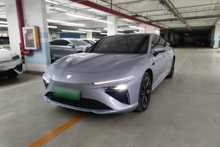 哪吒汽车 哪吒S 2022款 增程版 1160km 后驱中版