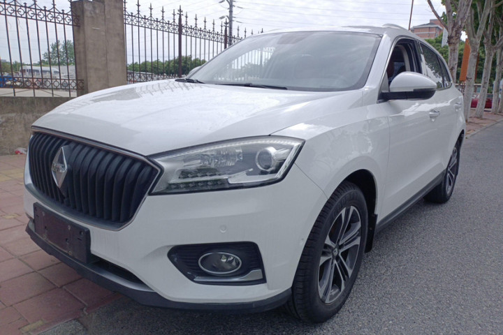 宝沃 BX7 28T 两驱豪华版 5座