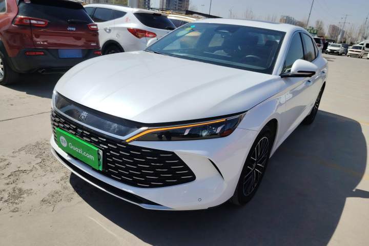 比亚迪 秦L DM-i 120KM卓越型