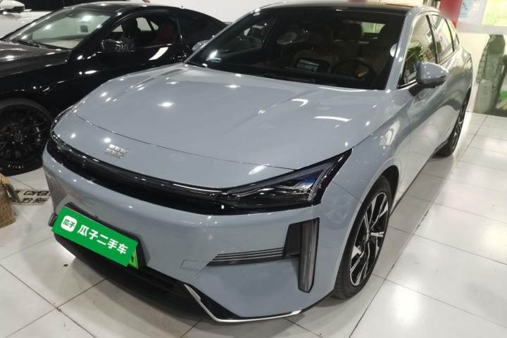 吉利银河 银河L6 125km 星舰