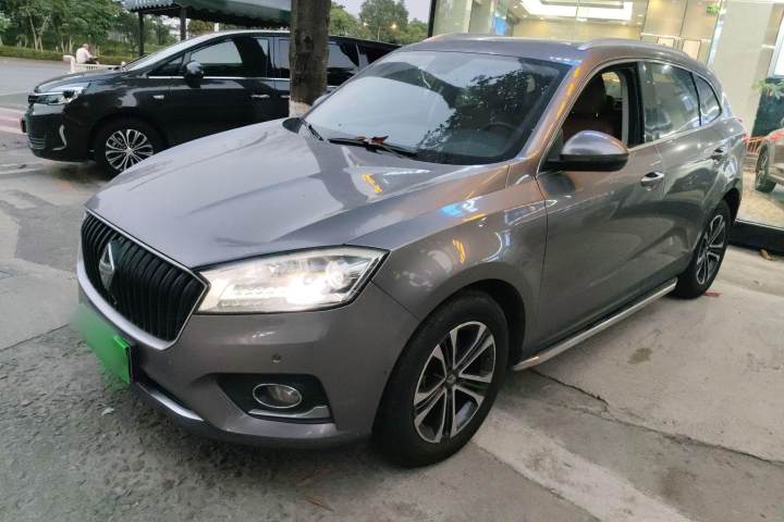 宝沃 BX7 28T 两驱豪华版 5座