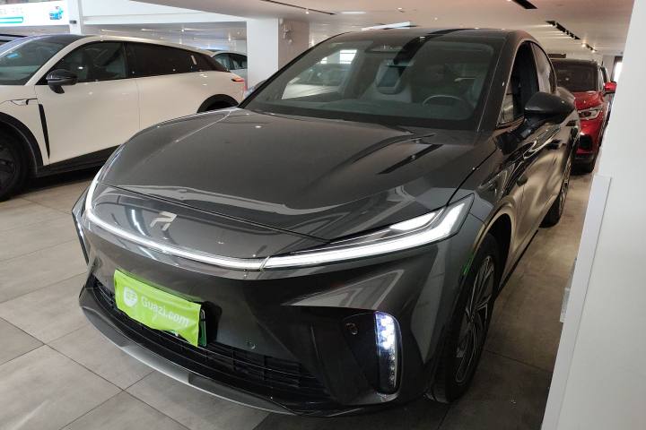 飞凡汽车 飞凡R7 后驱屏霸Pro版