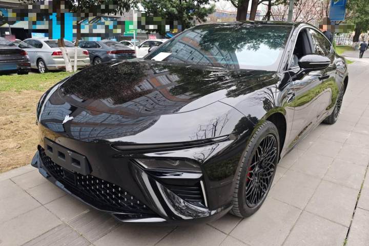 哪吒汽车 哪吒S 增程版 1160km 后驱大版