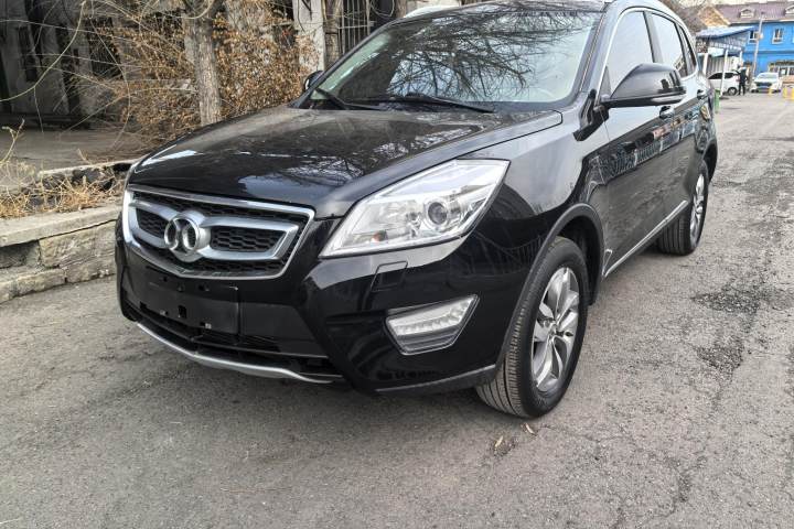 北京汽车 绅宝X65 2.0T 手动精英型