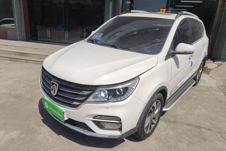 宝骏 560 1.5T DCT尊享型