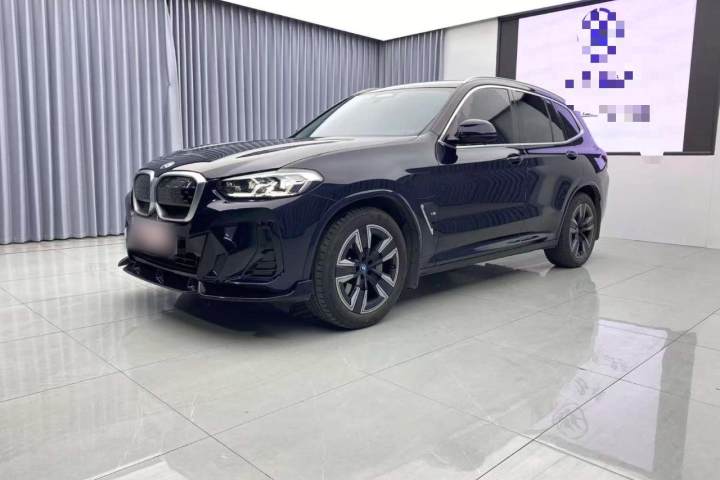 宝马 iX3 领先型