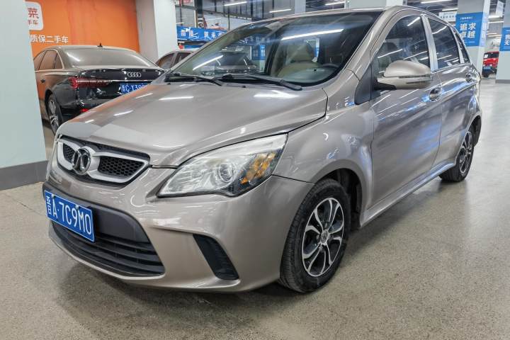 北京汽车 绅宝D20 两厢 1.5L 手动乐天版