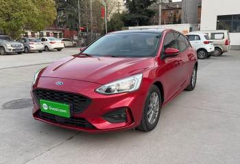 福特 福克斯 2020款 两厢 EcoBoost 180 自动锋潮型