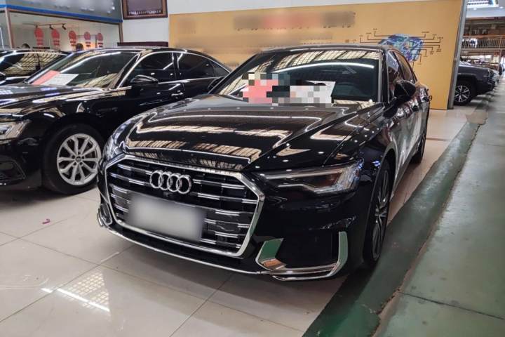 奥迪 A6L 45 TFSI 臻选动感型
