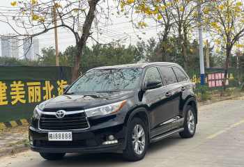 丰田 汉兰达 2015款 2.0T 两驱精英版 7座