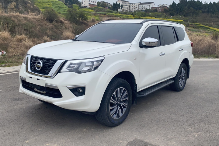 日产 途达 2.5L XL Upper 4WD 自动四驱豪华版