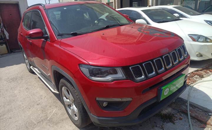 Jeep 指南者 2017款 200T 自动家享版