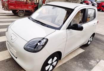 五菱汽车 宏光MINIEV 2025款 四门版 臻享+款