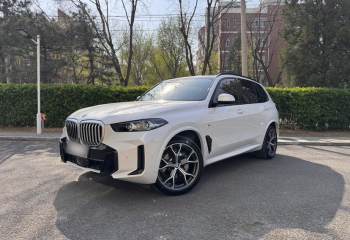 宝马X5 2023款 xDrive 30Li 尊享型M运动曜夜套装