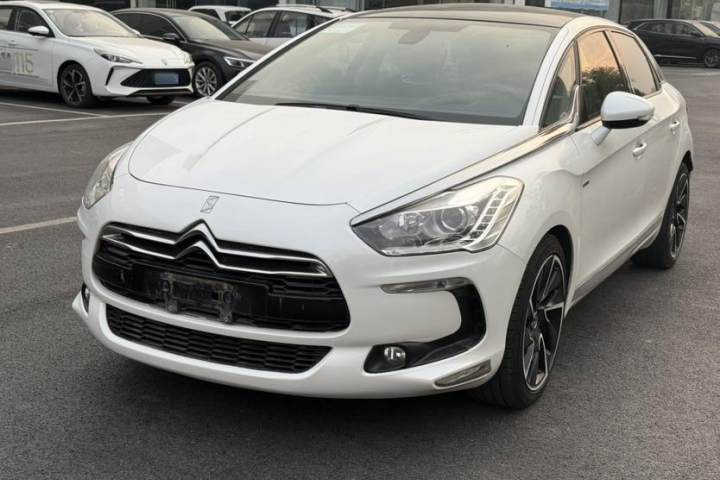 DS  5 1.6T 豪华版THP160