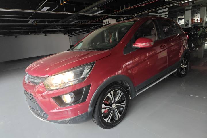 北京汽车 绅宝X25 1.5L 手动精英型