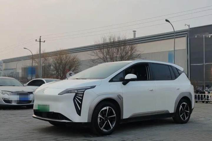 埃安 AION Y 2023款 Plus 610 乐享版 三元锂