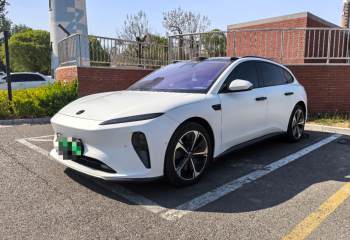 蔚来 ET5T 2024款 75kWh Touring