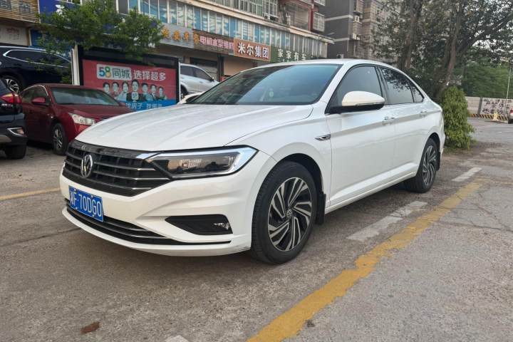 大众 速腾 280TSI DSG超越版