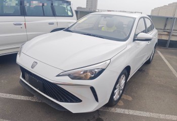 荣威i5 2023款 1.5L CVT豪华版