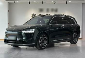 鸿蒙智行 问界M9 2024款 增程 Ultra版 42kWh 6座版