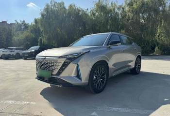 长安欧尚 欧尚Z6新能源 2022款 改款 蓝鲸iDD 150KM旗舰PLUS智慧泊车版