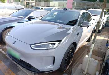 鸿蒙智行 问界M5 2024款 增程 Max RS 四驱高阶智驾版