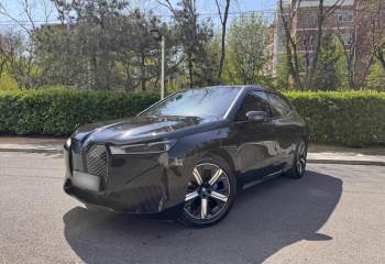 宝马iX 2022款 xDrive50
