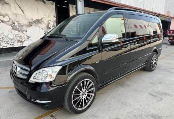 奔驰 唯雅诺(进口) 2011款 3.5L 125周年纪念版 7座