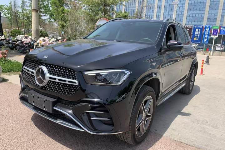 奔驰 GLE 2024款 GLE 450 4MATIC 时尚型