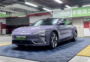智己汽车 智己L7 2022款 Pro