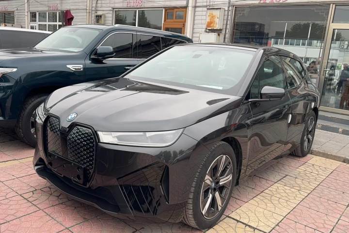 宝马 iX 2022款 xDrive40