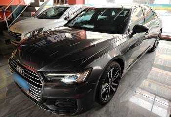 奥迪A6L 2022款 40 TFSI 豪华动感型