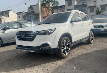 奔腾X40 2019款 1.6L 手动豪华型 国VI