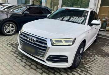 奥迪Q5L 2018款 40 TFSI 荣享时尚型 国V