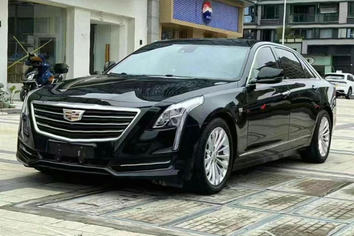 凯迪拉克 CT6 28T 豪华型