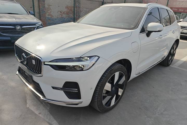 沃尔沃 XC60插电式混动 T8 插电混动 长续航四驱智远豪华版