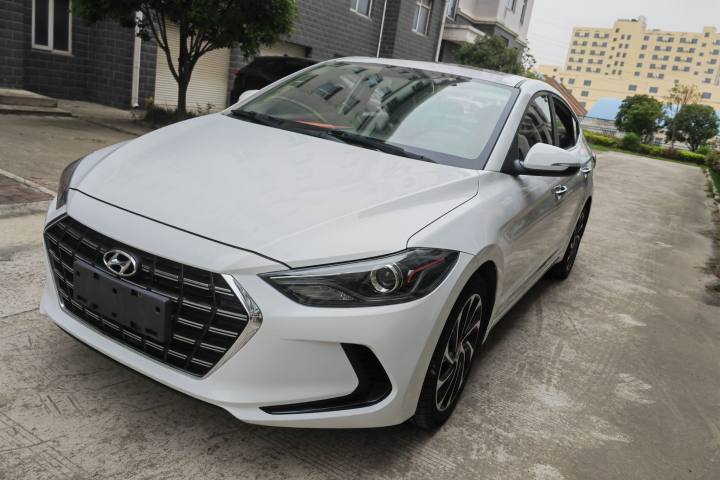 现代 领动 1.5L CVT智炫·精英型