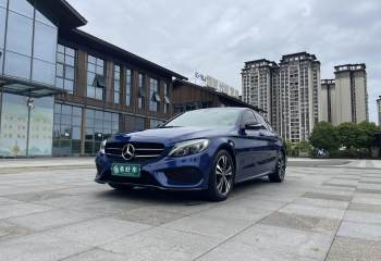 奔驰 C级 2018款 C 200 运动版