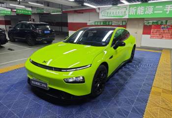 小鹏 P7 2021款 670E鹏翼版